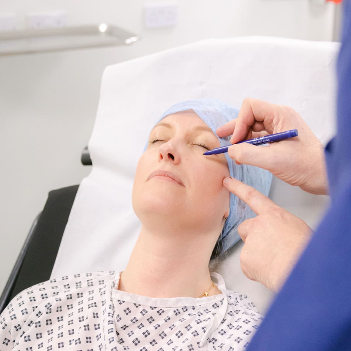 patient-preparation-blepharoplasty