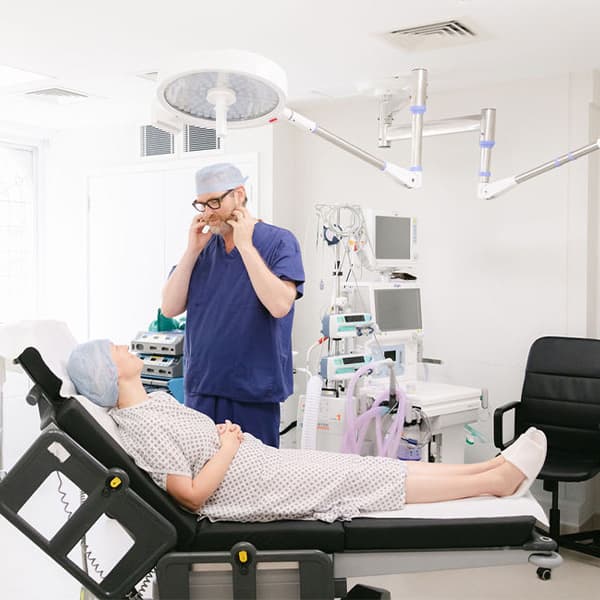 patient-doctor-surgery-theatre